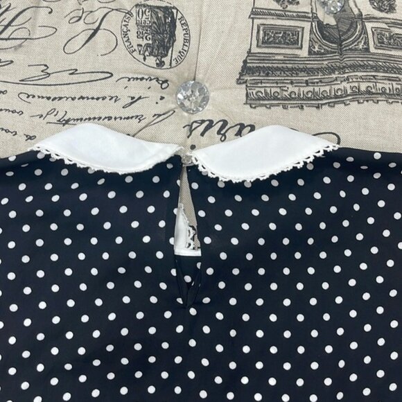 CeCe Polka Dot Flutter Sleeve Peter Pan Collar Top - Picture 9 of 10